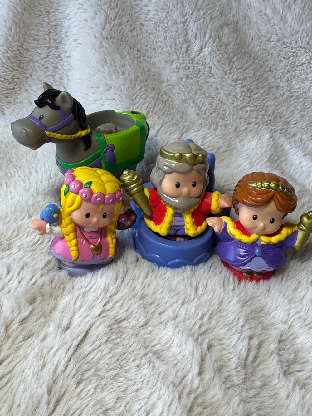 Little People- King+Queen+Maiden